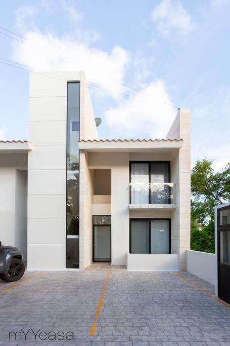 Luxurious 1 Bedroom W/ Pool & Golf Course View Puerto Aventuras Luaran gambar