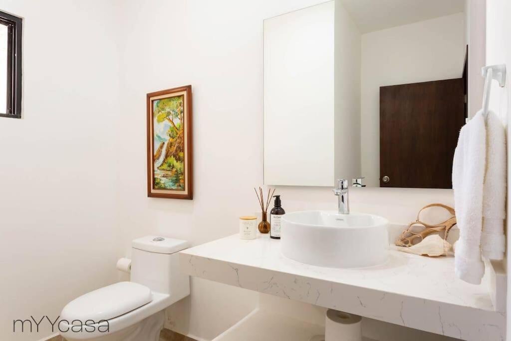 Luxurious 1 Bedroom W/ Pool & Golf Course View Puerto Aventuras Luaran gambar