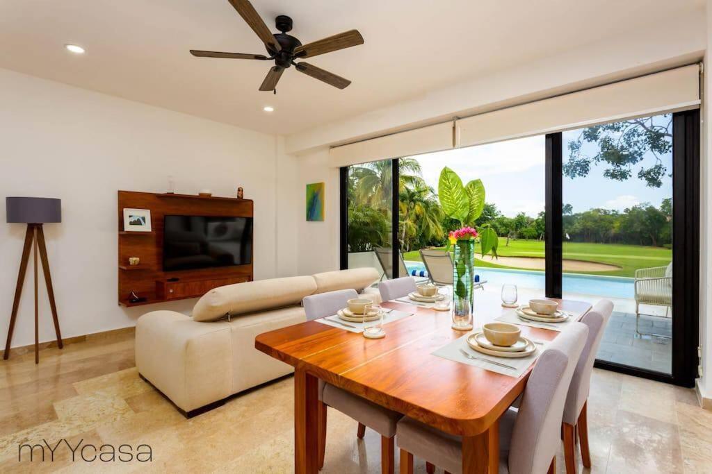 Luxurious 1 Bedroom W/ Pool & Golf Course View Puerto Aventuras Luaran gambar
